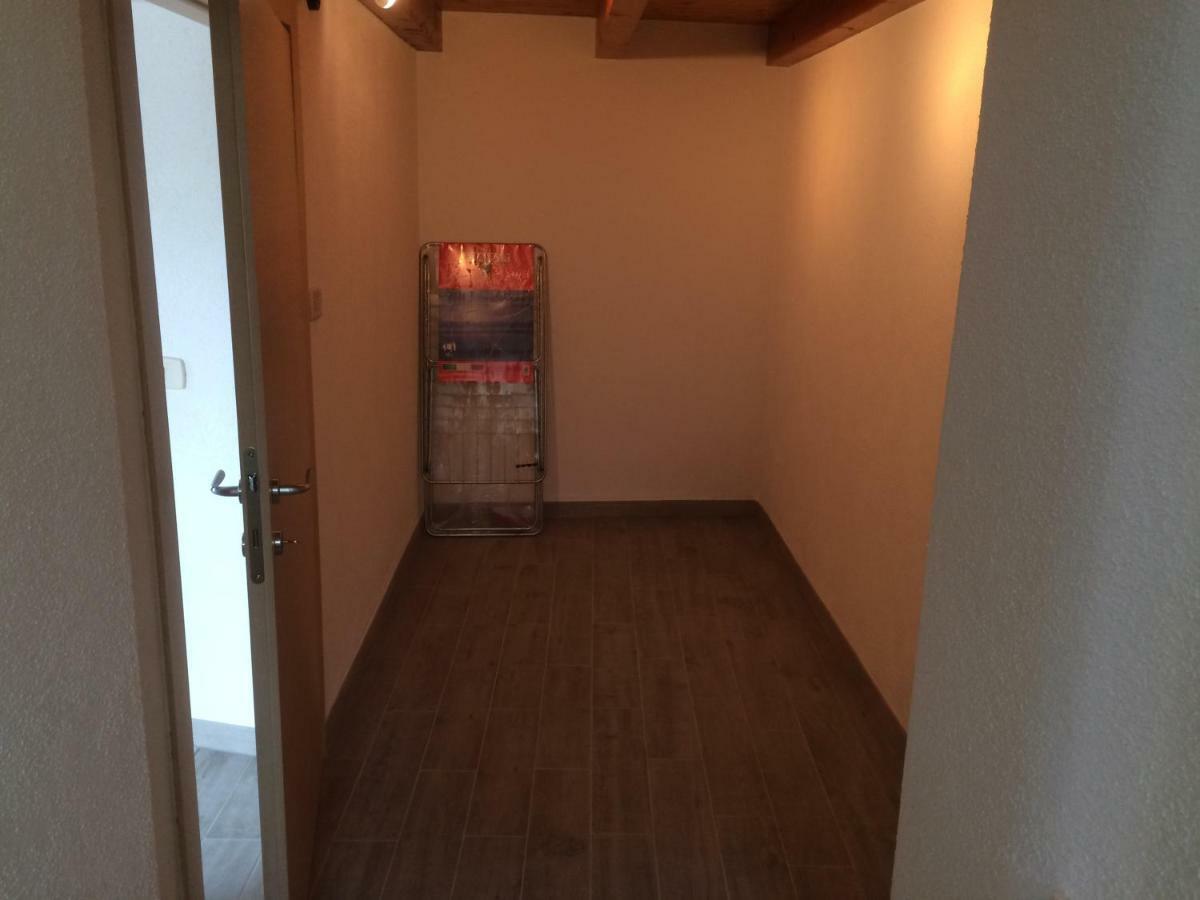 Appartamento Cadelagnel Castelletto Di Brenzone Exterior foto