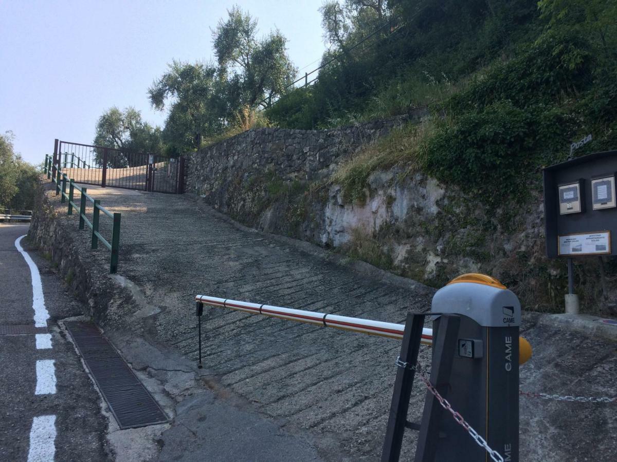 Appartamento Cadelagnel Castelletto Di Brenzone Exterior foto