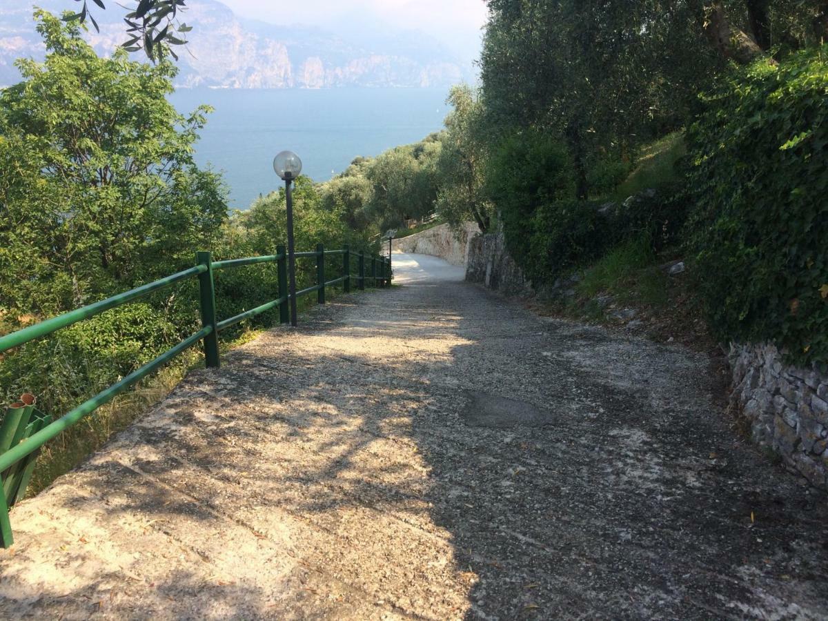 Appartamento Cadelagnel Castelletto Di Brenzone Exterior foto